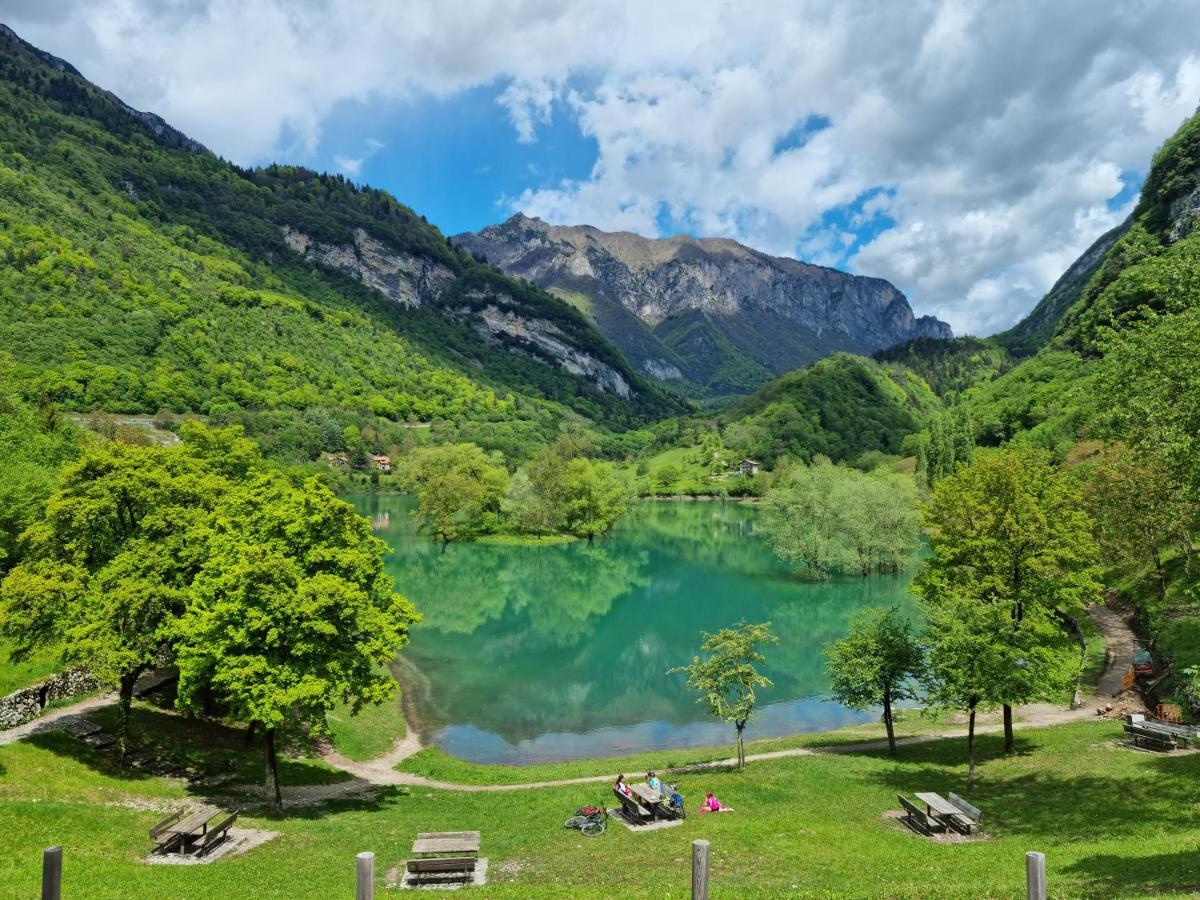 Tenno Appartamenti Garda Lake Exterior photo